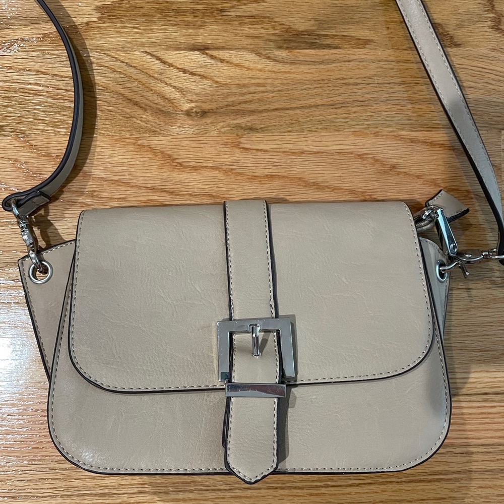 Charming Charlie Tan & Silver Magnetic Close Bag Shoulder Purse